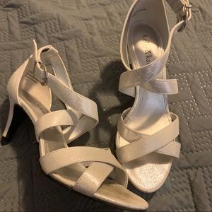 Kelly & Katie Silver Heels 💖